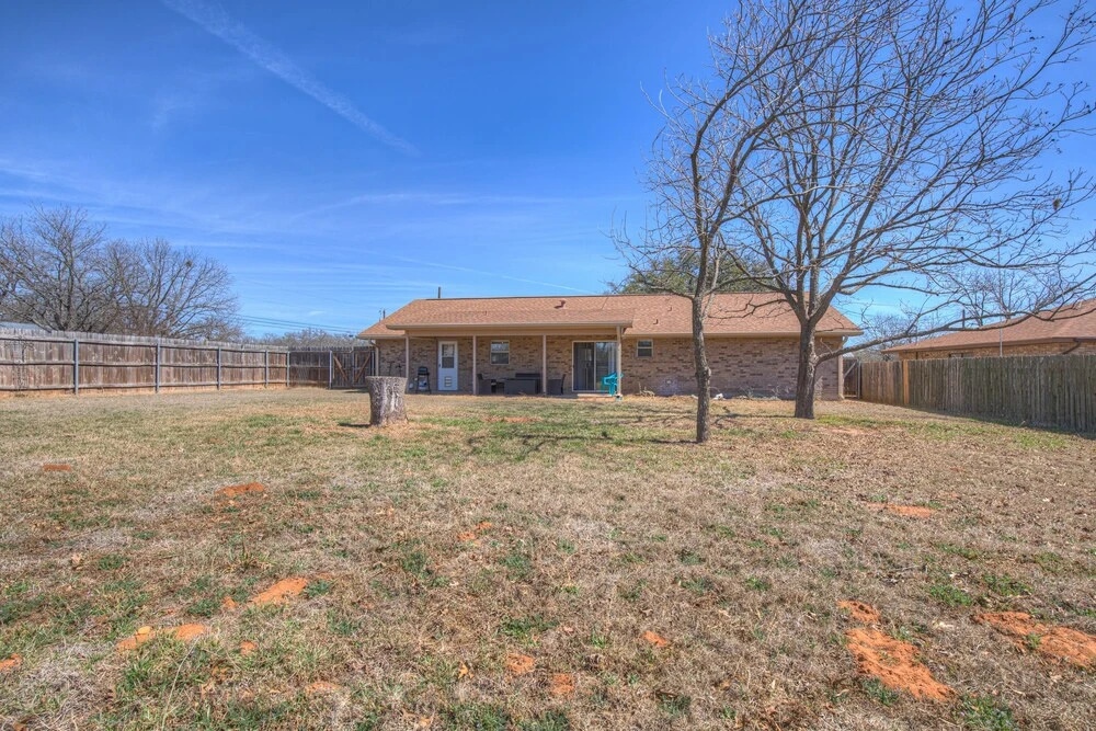 Cozy Haus With Fire Pit - 3 Min Drive To Main St!
