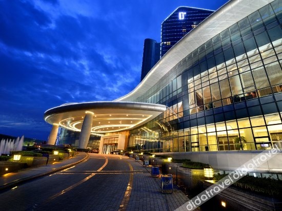 Dongxu Jinjiang International Hotel