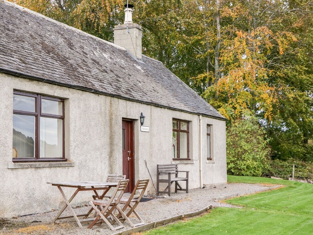 Balnain 2 Holiday Cottage