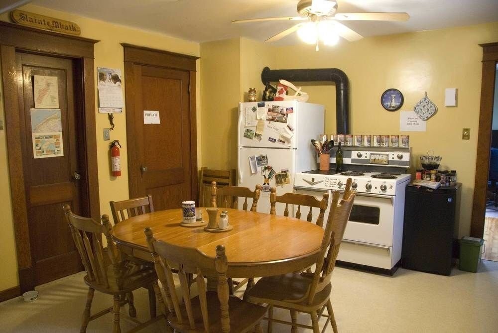 Digby Backpackers Inn