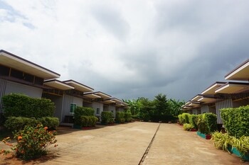 Banrai Phuping Resort