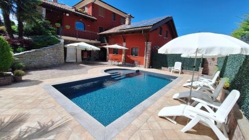 Villa Laura Rooms & Pool