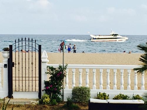 Boutique Home The Beach