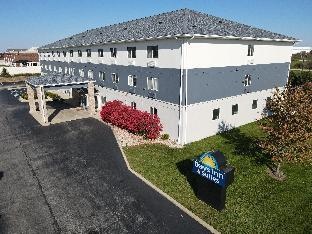 Days Inn & Suites By Wyndham Romeoville