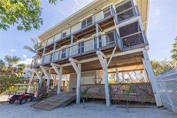 208a - Recovery Room