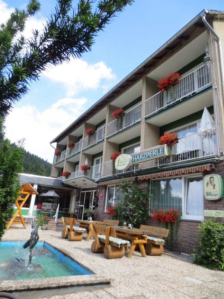 Harzperle