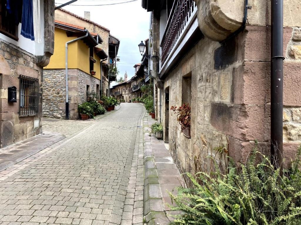 Apartamentos Torreones De Cartes