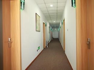 Shell Hotel (Zhaoyuan Wenquan Road)