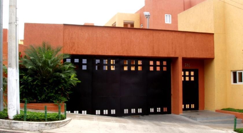 Condominio Las Nubes / Unit 4-6