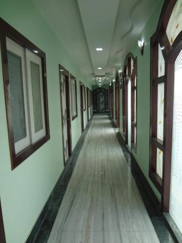 Hotel Om Residency & Restaurant