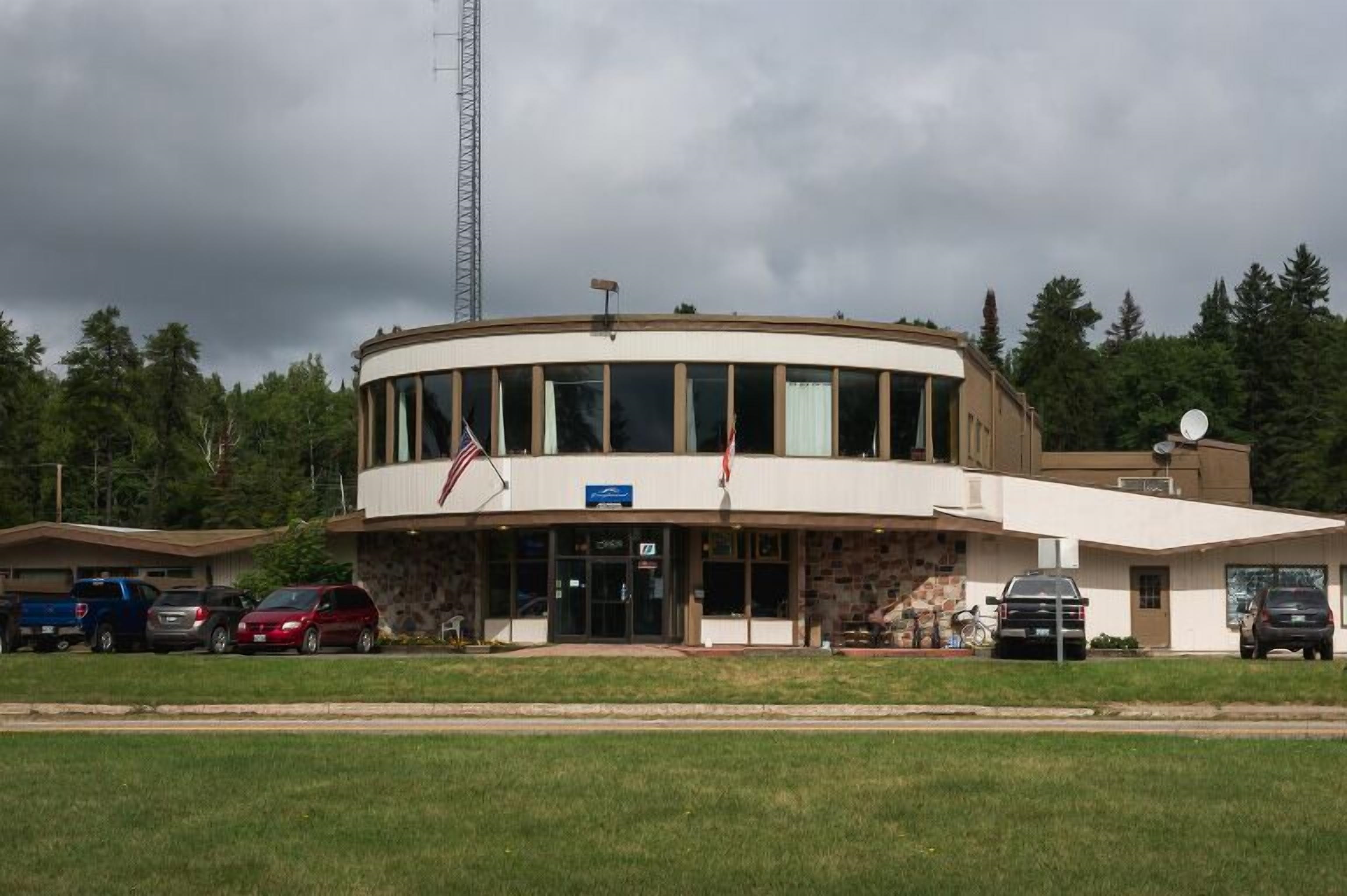 The Hotel at Falcon lake