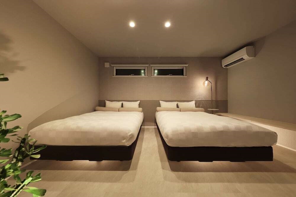 Crystal Villa Shirarahama Beach