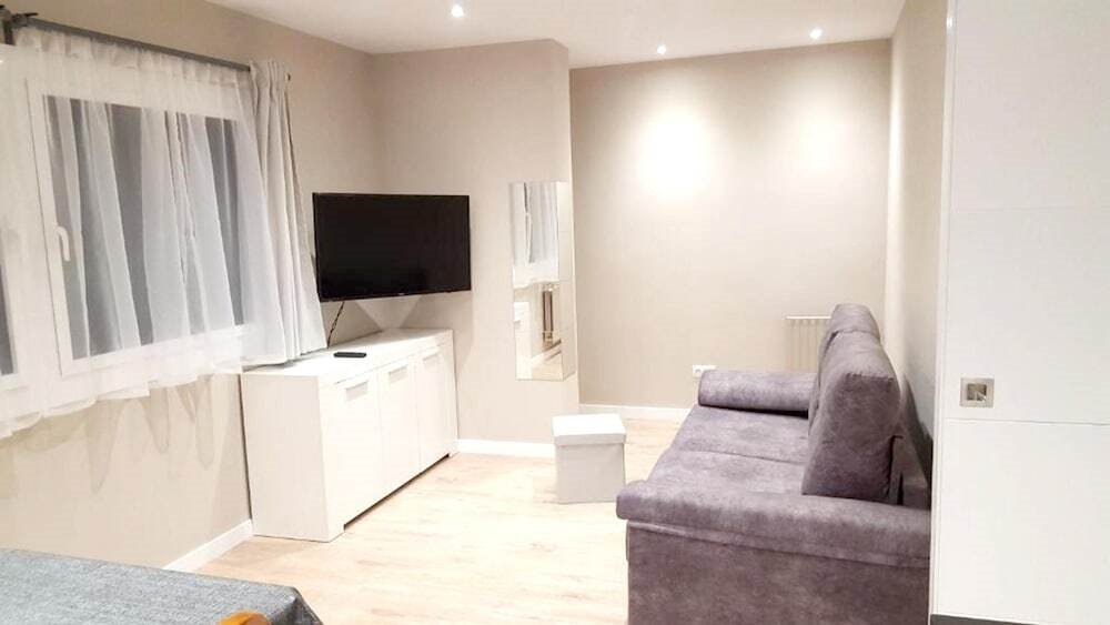 Apartment With 2 Bedrooms In El Tarter, With Wifi