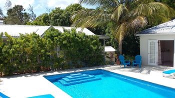 Gibbs Glade Cottage & Garden Studios