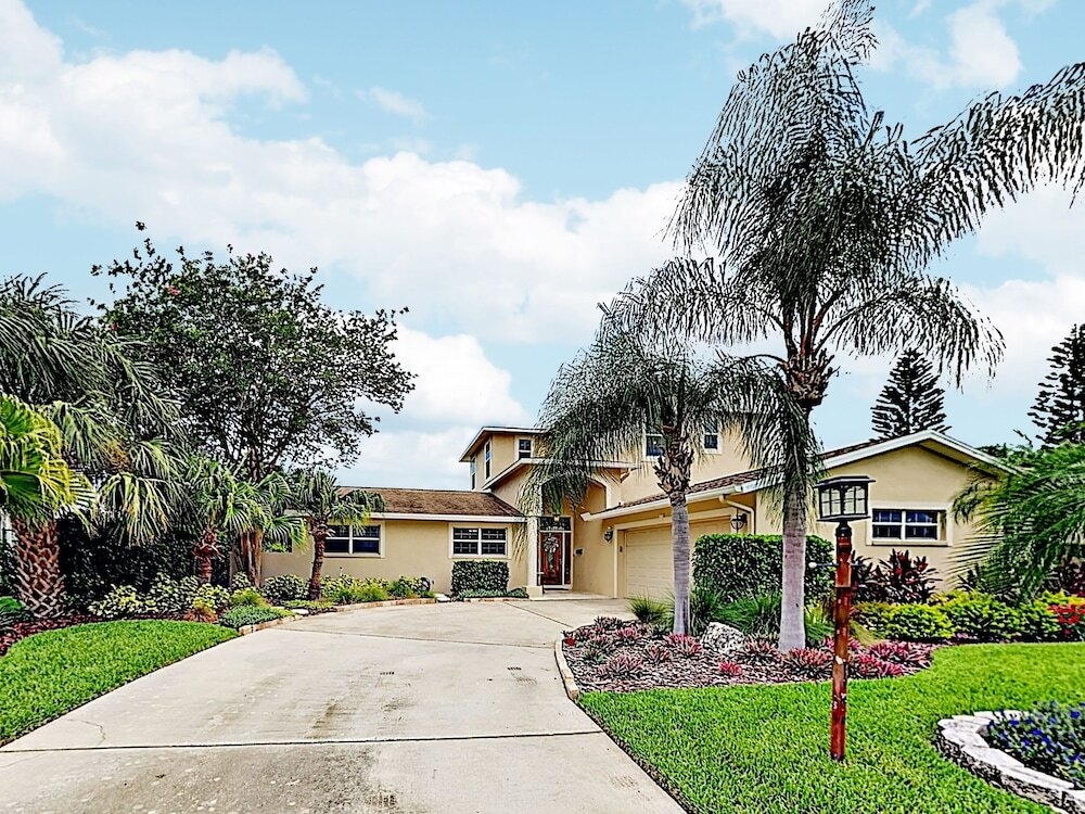 8723 Tampa - 3 Br Home