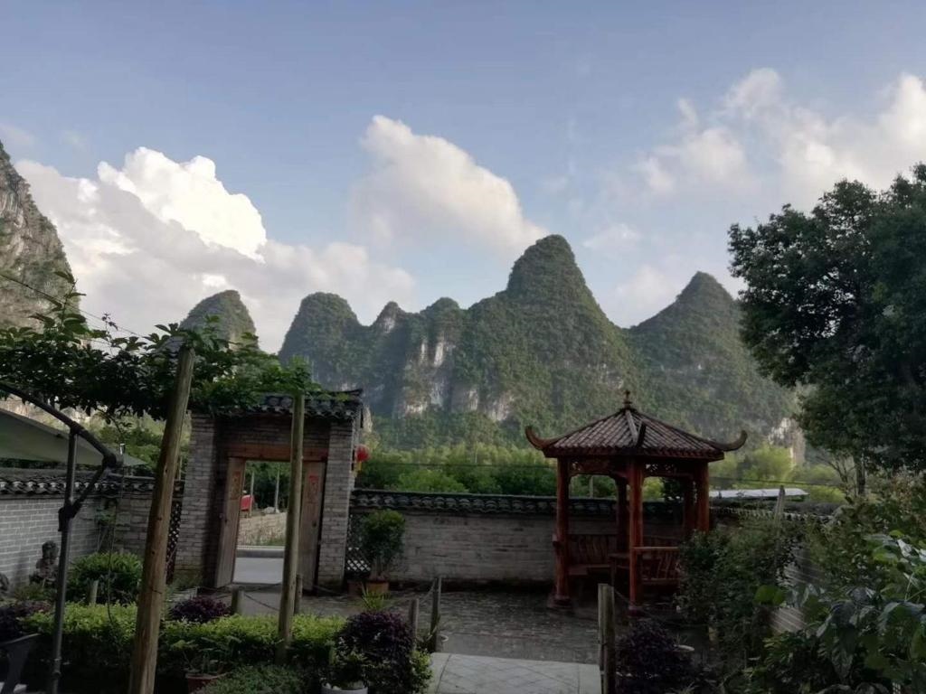 Courtyard Vacation Hotel