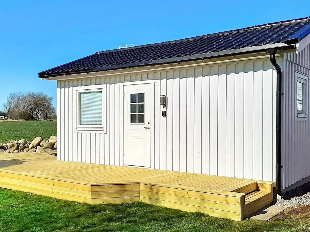 8 Person Holiday Home In Traslovslage