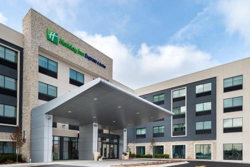 Holiday Inn Express & Suites Romeoville - Joliet North