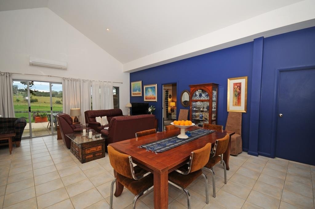 Barrington Village Retreat