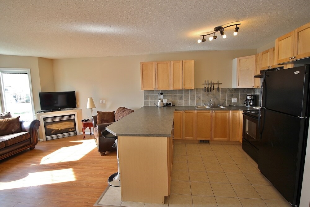 Executive Private Suites Near Calgary