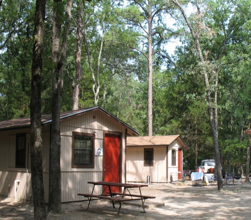 Crockett Family Resort