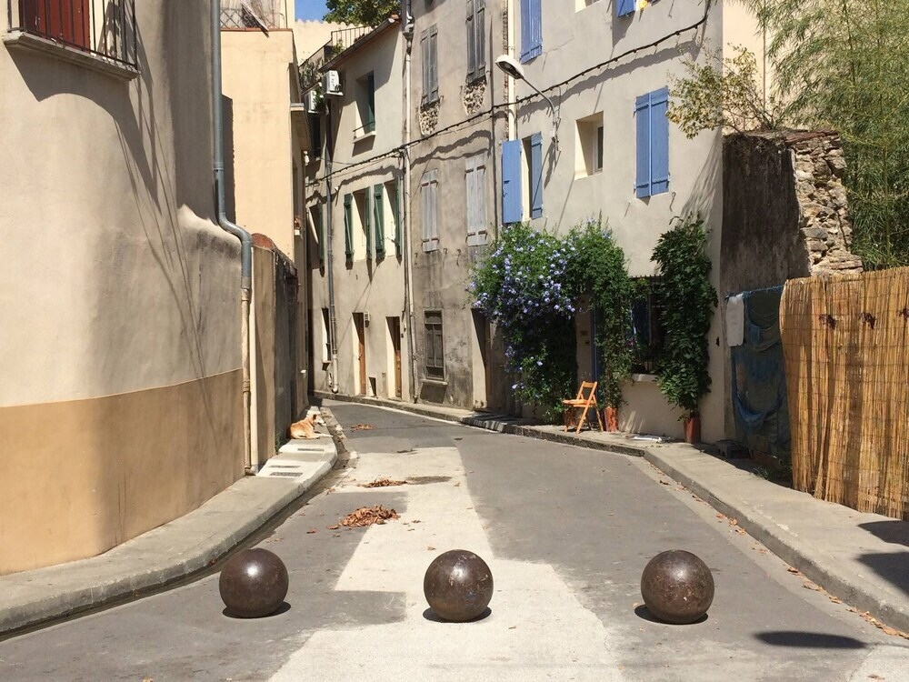 Chic And Comfortable House In Historic Centre Of Beautiful Ceret