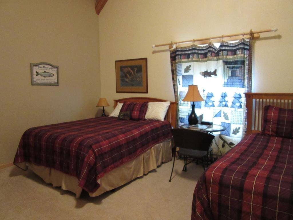 Crooked Creek Retreat & Outfitters