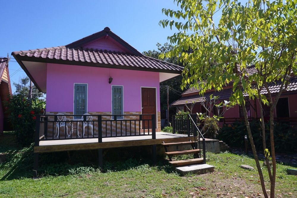 Ban Sabai Dee Resort 1