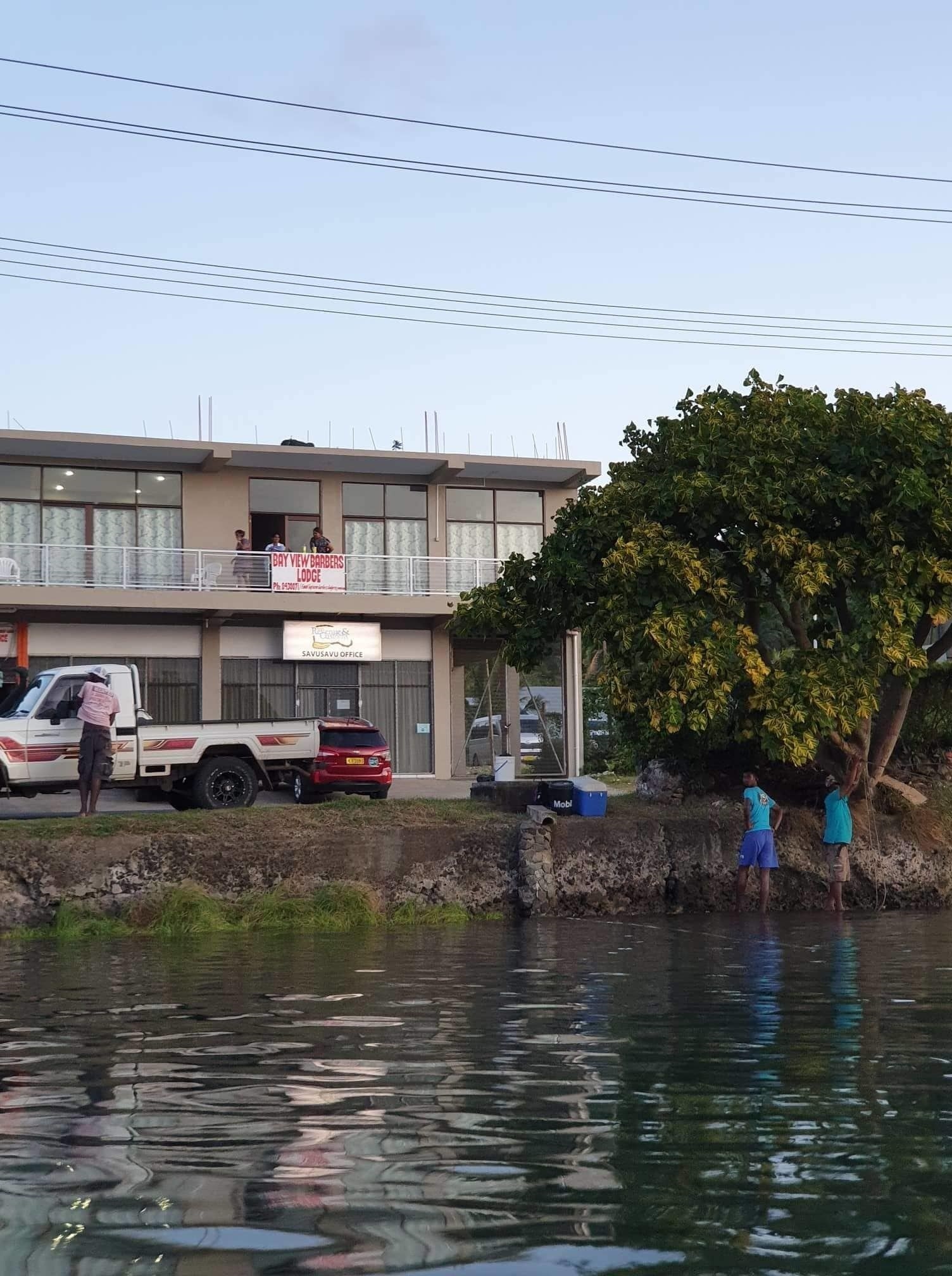 Bay View Barbers Lodge