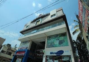 Hotel Regal Residency By OYO Rooms