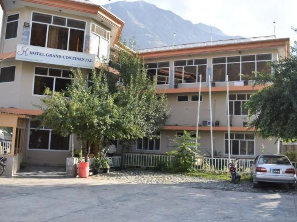 Grand Continental Hotel Gilgit