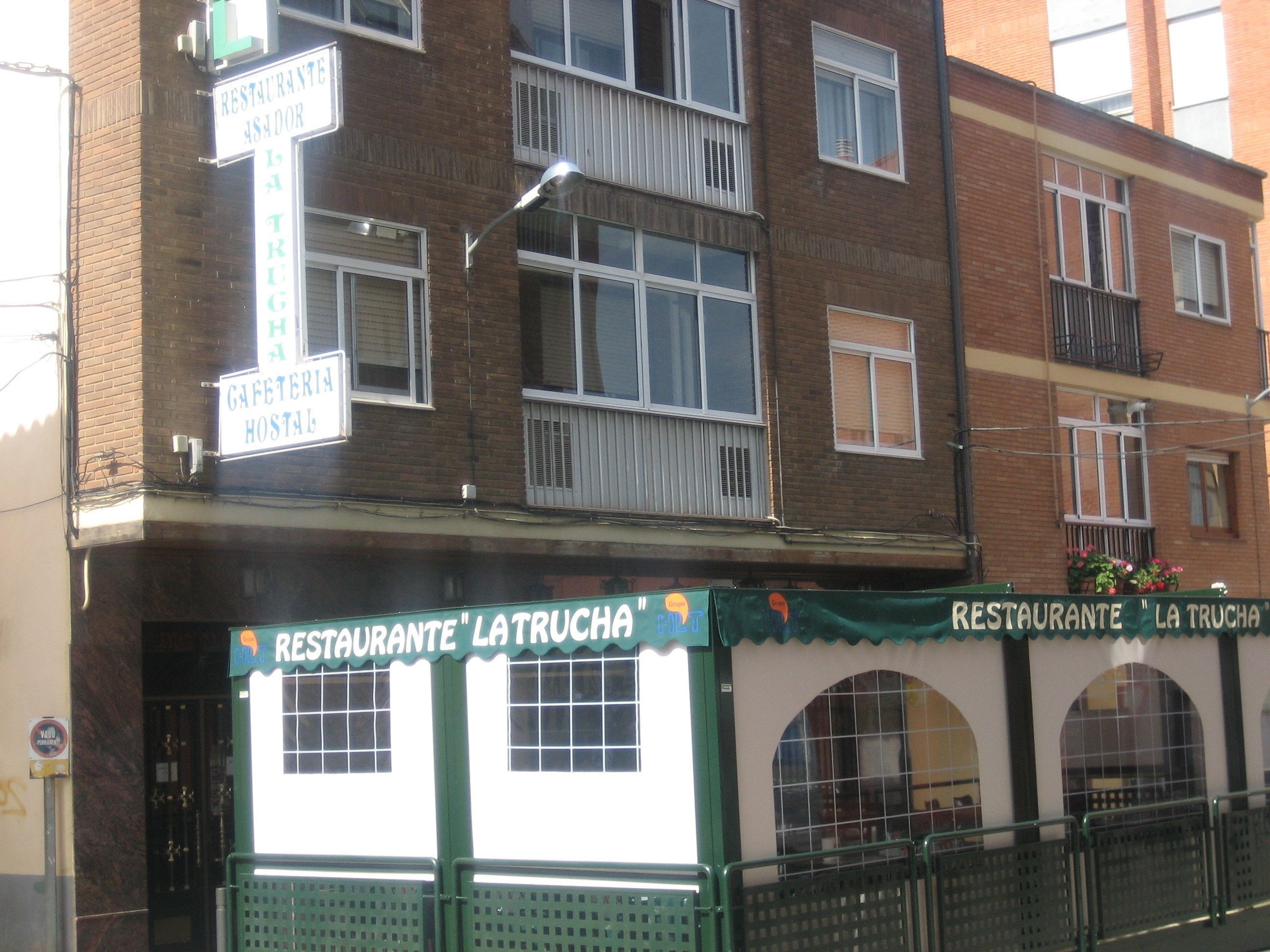 Hostal Restaurante La Trucha