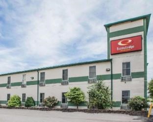 Econo Lodge & Suites Granite City