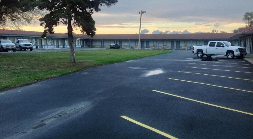 Economy Inn Granite City