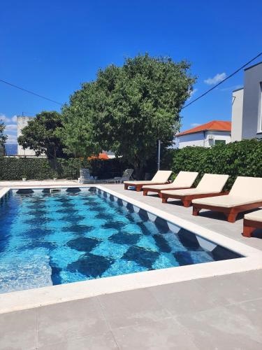 Holiday Home Nino With Private Pool