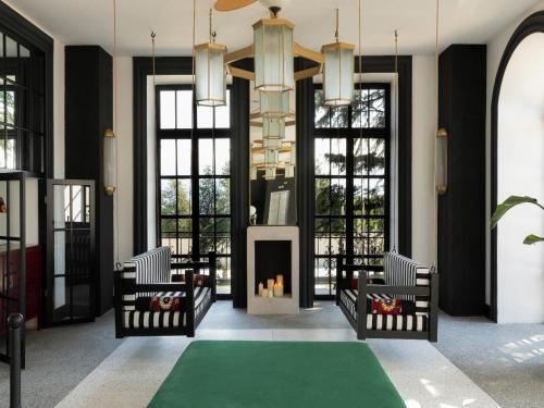 Esquisse Boutique Hotel