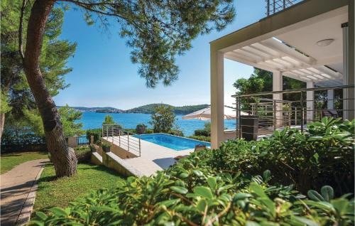 Five-Bedroom Holiday Home in Rogoznica