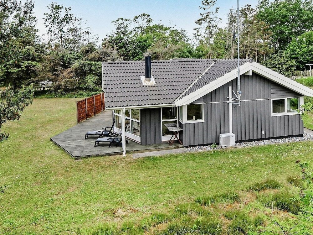 Cozy Holiday Home In Falster Near Sea