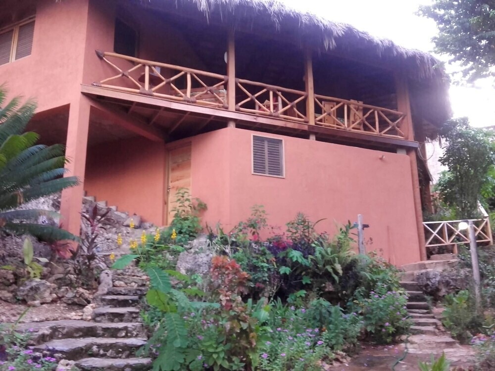 House With 3 Bedrooms in Las Galeras, With Wonderful sea View, Enclosed Garden and Wifi Near the Beach