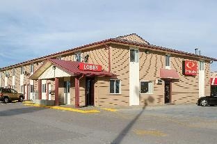 Econo Lodge Hays I-70