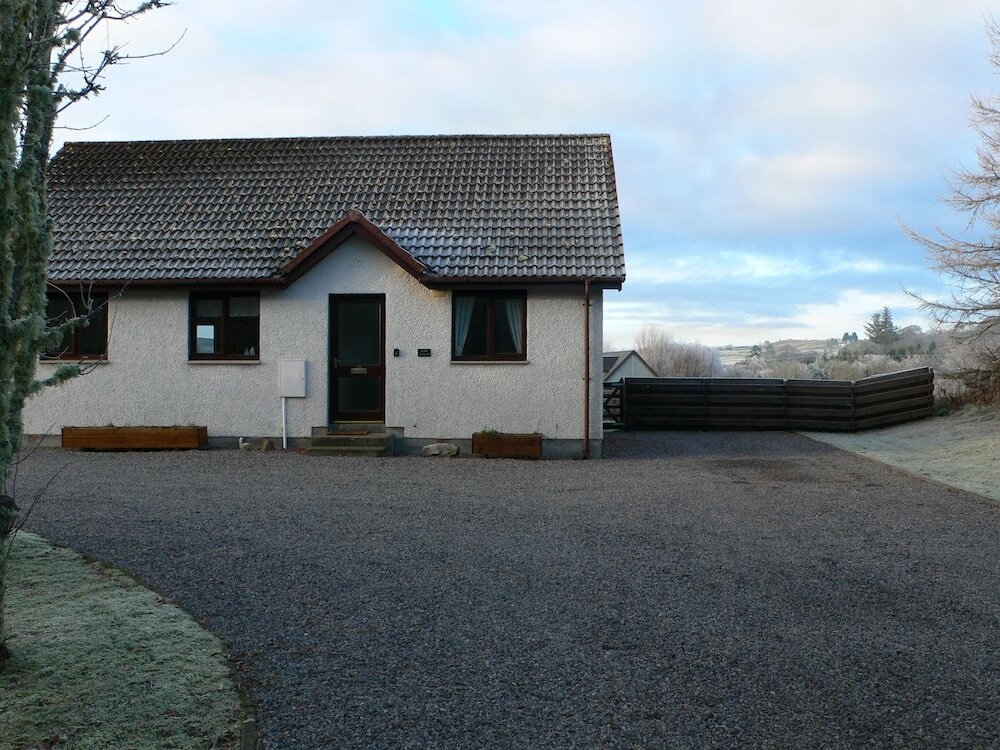 Immaculate, Quiet 2-Bed Cottage In Lairg