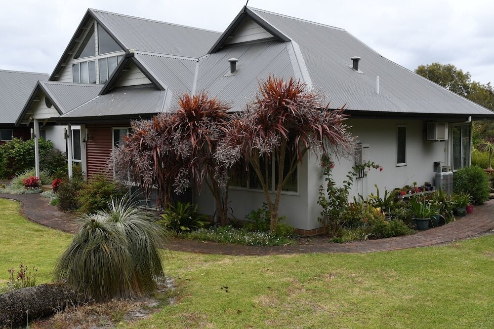 Glenelg On King Bed & Breakfast