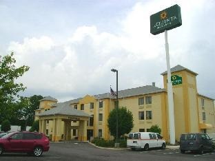 Holiday Inn Express & Suites DAYTON NORTH - TIPP CITY