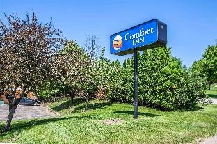 Comfort Inn Muscatine near Hwy 61