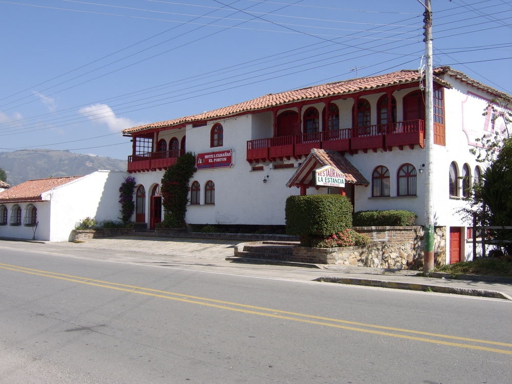 Hotel Cabanas El Porton