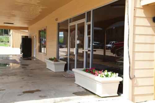 Coach Light Inn Brenham