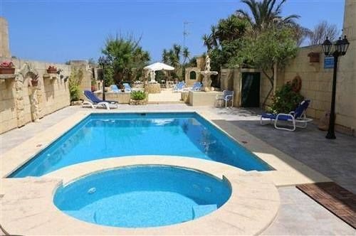 Happy & Healthy Farmhouse Gozo