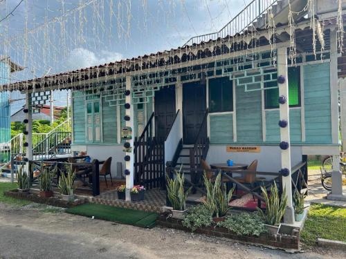 OYO 90564 Homestay Rumah Warisan