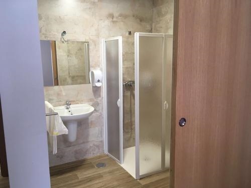 Hostal Restaurante Los Arcos