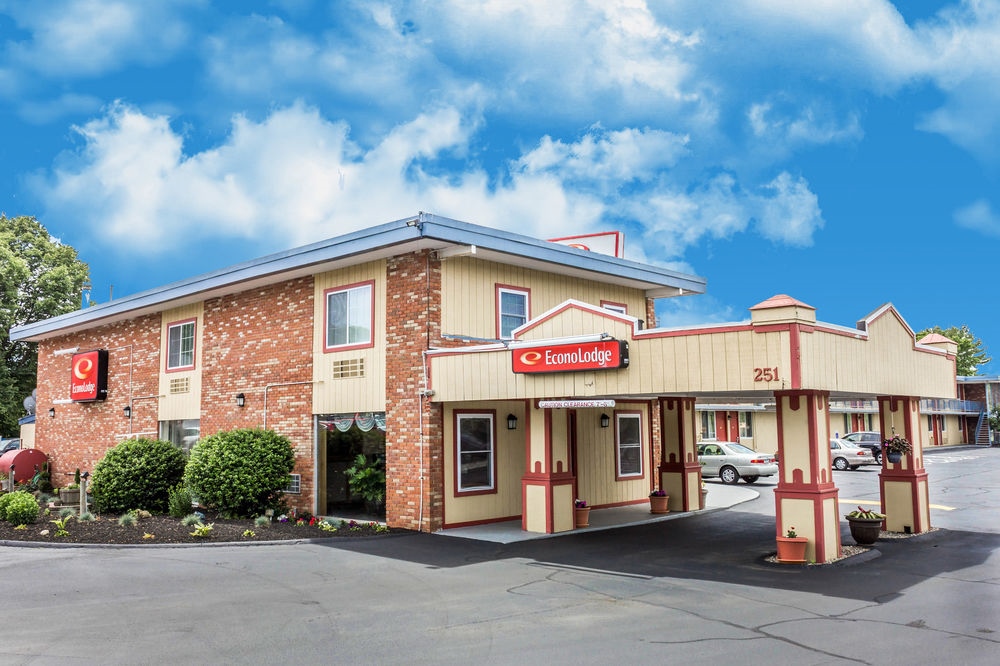 Econo Lodge Mystic - Groton